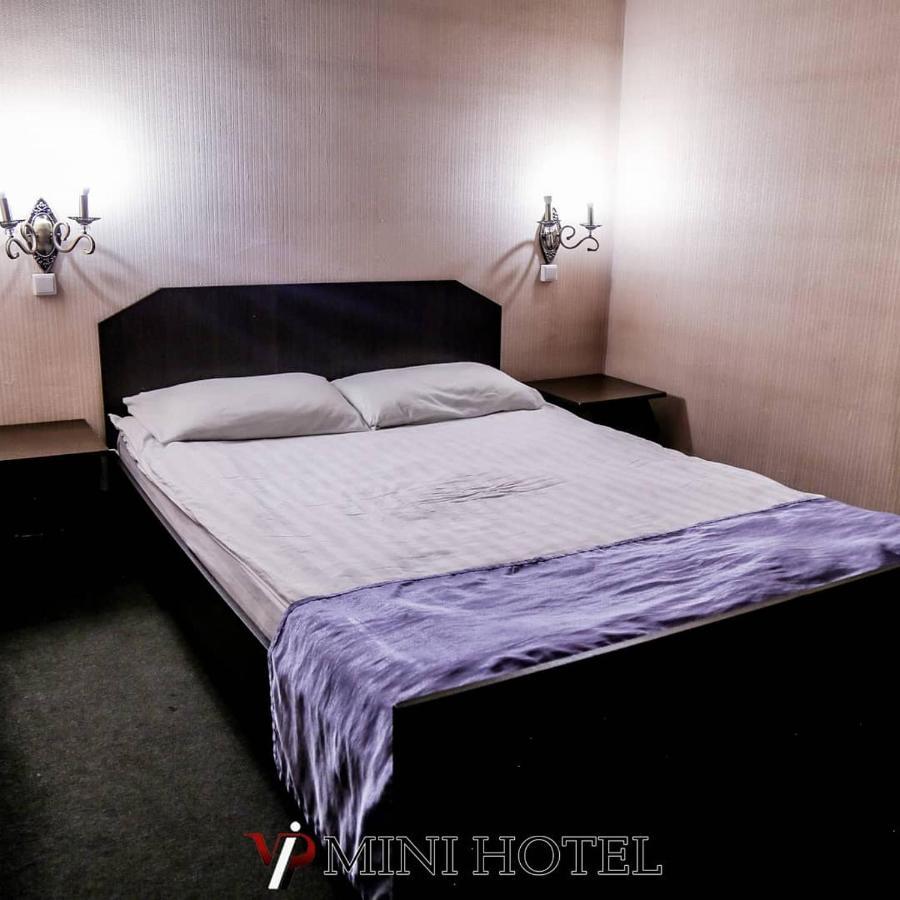 Vip Mini Hotel Semey Eksteriør billede