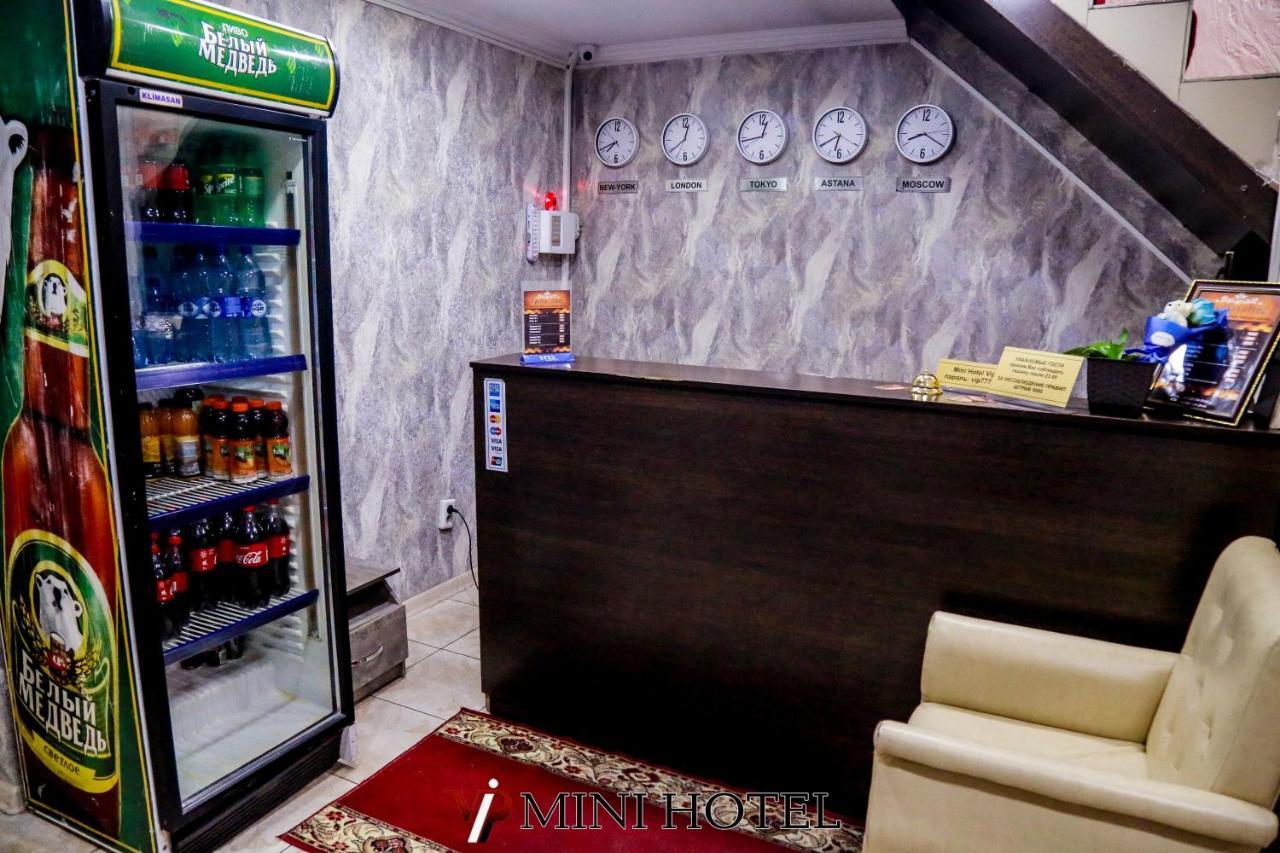 Vip Mini Hotel Semey Eksteriør billede