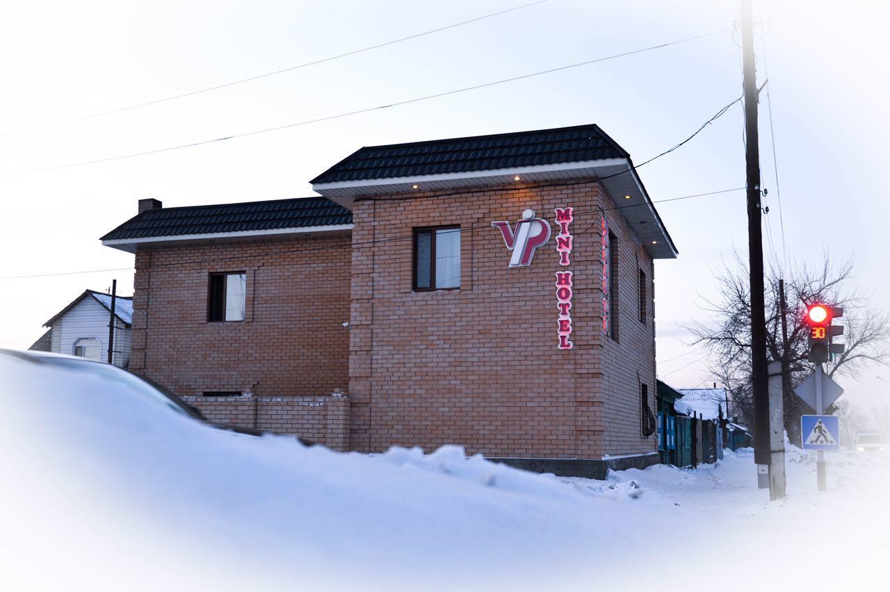 Vip Mini Hotel Semey Eksteriør billede